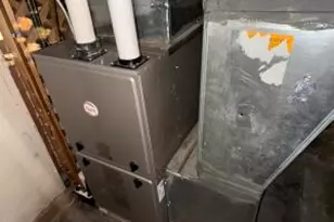 2915 N 38th St, Milwaukee, WI 53210 - Photo 9