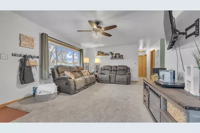 394  Wilson Ave, Fond du Lac, WI 54935 - Photo 3