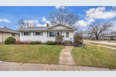 394  Wilson Ave, Fond du Lac, WI 54935 - Photo 1