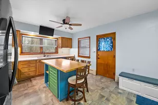 10806 W Freistadt Rd, Mequon, WI 53097 - Photo 7