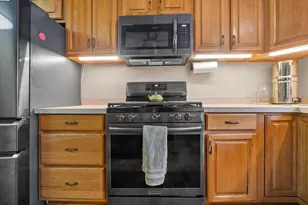 10806 W Freistadt Rd, Mequon, WI 53097 - Photo 5