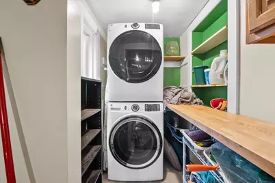 10806 W Freistadt Rd, Mequon, WI 53097 - Photo 33