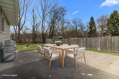 301 W Westlawn Ave, Elkhorn, WI 53121 - Photo 11