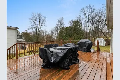 265  Lincoln Ave, Cleveland, WI 53015 - Photo 3