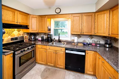 1707  Wind Dale Dr, Racine, WI 53402 - Photo 23