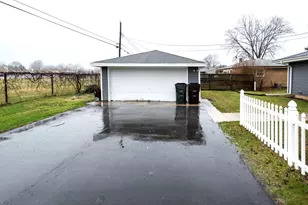 1707 Wind Dale Dr, Racine, WI 53402 - Photo 45