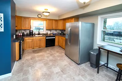 1707  Wind Dale Dr, Racine, WI 53402 - Photo 19