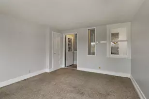 937 Grove Ave, Racine, WI 53405 - Photo 3