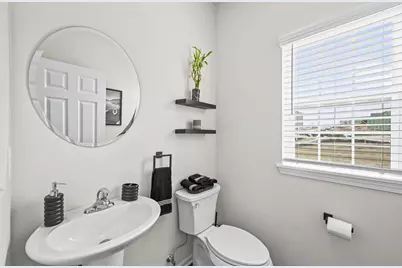 1868  Forestview Ct, Lake Geneva, WI 53147 - Photo 3