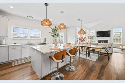 1868  Forestview Ct, Lake Geneva, WI 53147 - Photo 11