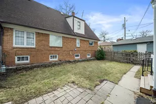 3363 S Princeton Ave, Milwaukee, WI 53215 - Photo 19