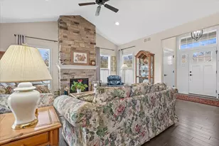 17955 Ashlea Dr, Brookfield, WI 53045 - Photo 11