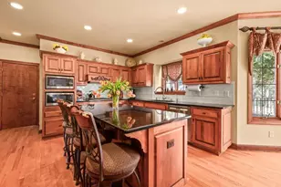 2820 Norman Dr, Brookfield, WI 53045 - Photo 11