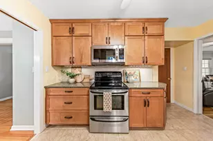 1970 N 166th St, Brookfield, WI 53005 - Photo 15