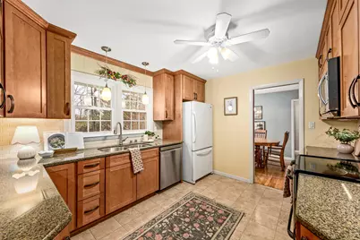 1970 N 166th St, Brookfield, WI 53005 - Photo 13