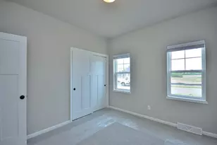 1080 Elderberry Rd, Oconomowoc, WI 53066 - Photo 15
