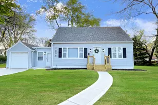 7004 W Arthur Ave, West Allis, WI 53219 - Photo 21