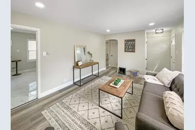 7004 W Arthur Ave, West Allis, WI 53219 - Photo 3