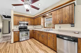 W256N5948 Windy Pass Dr, Lisbon, WI 53089 - Photo 19