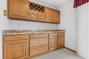 409 Hartford Square, Hartford, WI 53027 - Photo 23