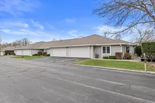 409 Hartford Square, Hartford, WI 53027 - Photo 47