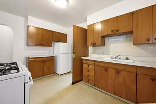 3148 N 39th St, Milwaukee, WI 53216 - Photo 7