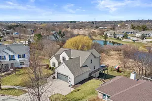 1604 Auburn Ct, Waukesha, WI 53189 - Photo 43