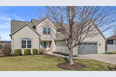 1604  Auburn Ct, Waukesha, WI 53189 - Photo 1