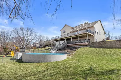 1604  Auburn Ct, Waukesha, WI 53189 - Photo 45