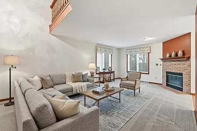 512  Frederick Ct, Oconomowoc, WI 53066 - Photo 9