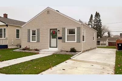 2408  Kearney Ave, Racine, WI 53403 - Photo 1