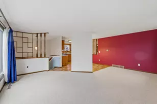 438 Emmer St, Mayville, WI 53050 - Photo 3