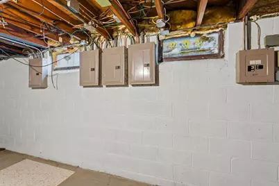 5633 W Oklahoma Ave, Milwaukee, WI 53219 - Photo 25