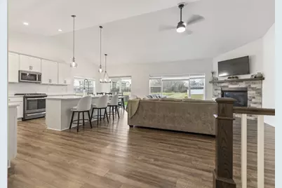 7546  259th Ct, Paddock Lake, WI 53168 - Photo 9