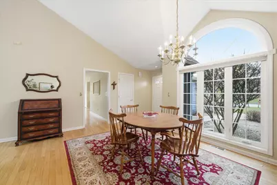 W268N1935  Shooting Star Rd #B, Pewaukee, WI 53072 - Photo 7