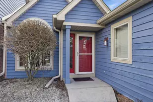 W268N1935 Shooting Star Rd, Pewaukee, WI 53072 - Photo 5