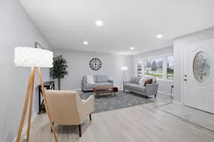 4979 W Dean Rd, Milwaukee, WI 53223 - Photo 3