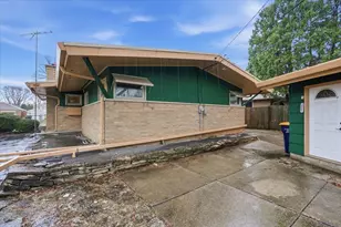 2177 S 80th St, West Allis, WI 53219 - Photo 33