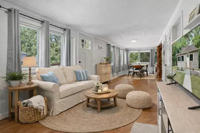 800  Lake St, Twin Lakes, WI 53181 - Photo 5