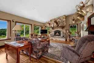 N7534 Skoy Coulee Rd, Farmington, WI 54644 - Photo 7