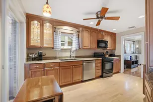 3121 S Superior St, Milwaukee, WI 53207 - Photo 11