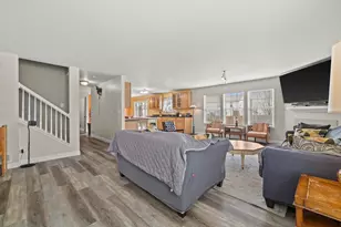 947 Voss Rd, Elkhorn, WI 53121 - Photo 13