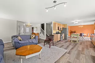 947 Voss Rd, Elkhorn, WI 53121 - Photo 15