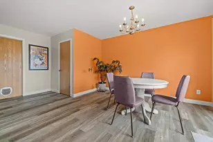 947 Voss Rd, Elkhorn, WI 53121 - Photo 23