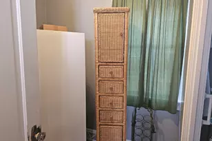 1218 S 10th St, Manitowoc, WI 54220 - Photo 7