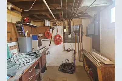 1218 S 10th St, Manitowoc, WI 54220 - Photo 15