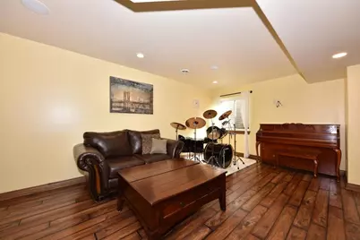 W269N2762  Lelah Ave, Pewaukee, WI 53072 - Photo 31