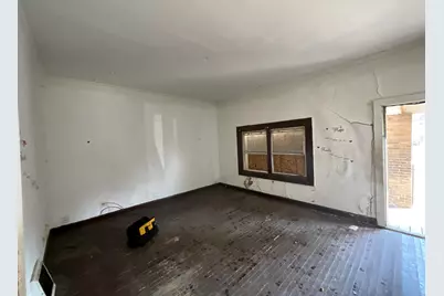 2450 W Keefe Ave #2452, Milwaukee, WI 53206 - Photo 9