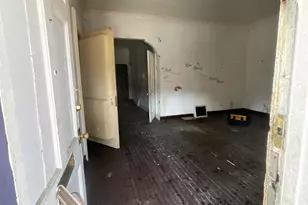 2450 W Keefe Ave, Milwaukee, WI 53206 - Photo 5