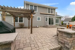 N61W14539 Brookside Dr, Menomonee Falls, WI 53051 - Photo 47